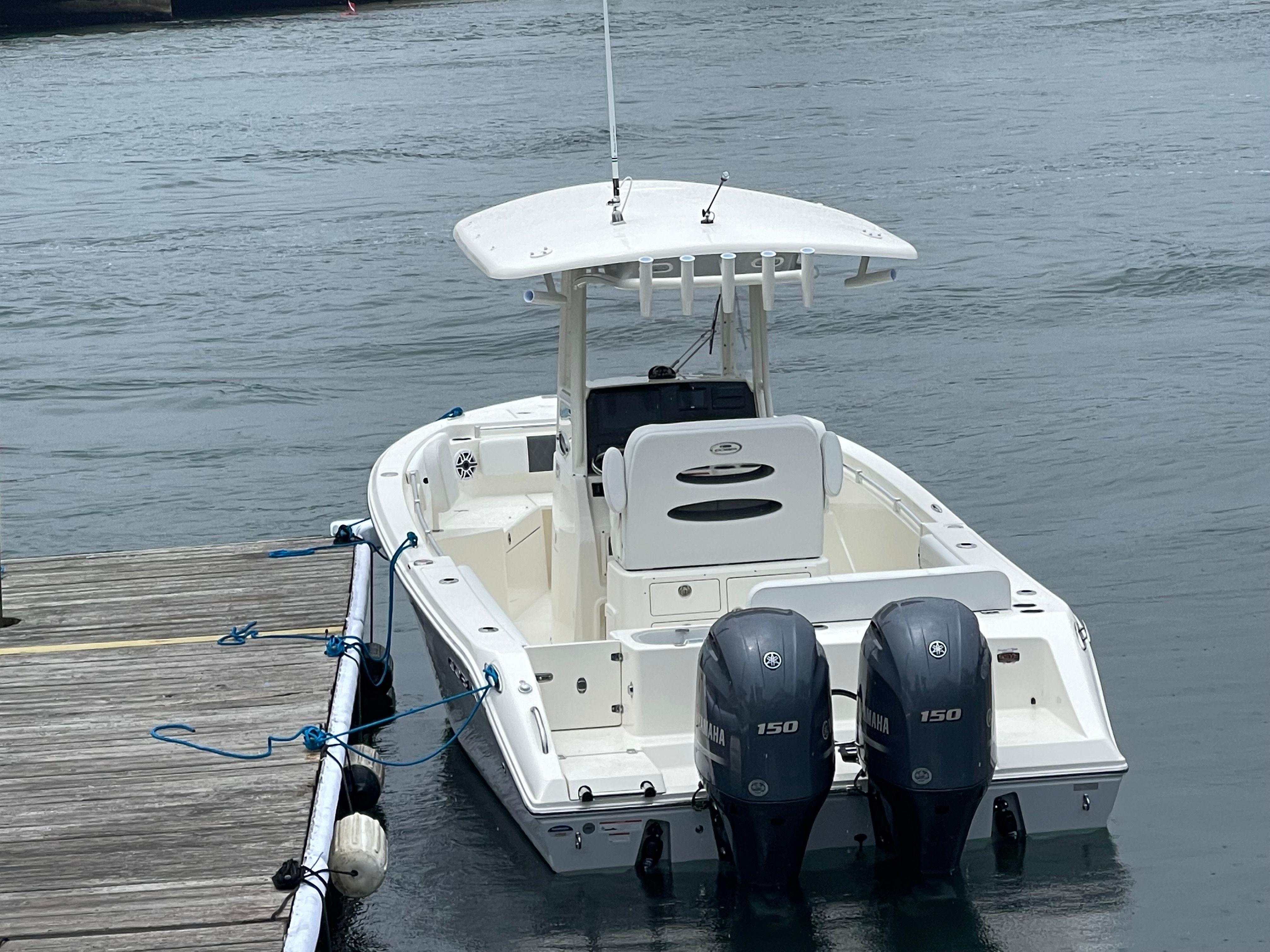 2021 COBIA 240 CC - Image 8