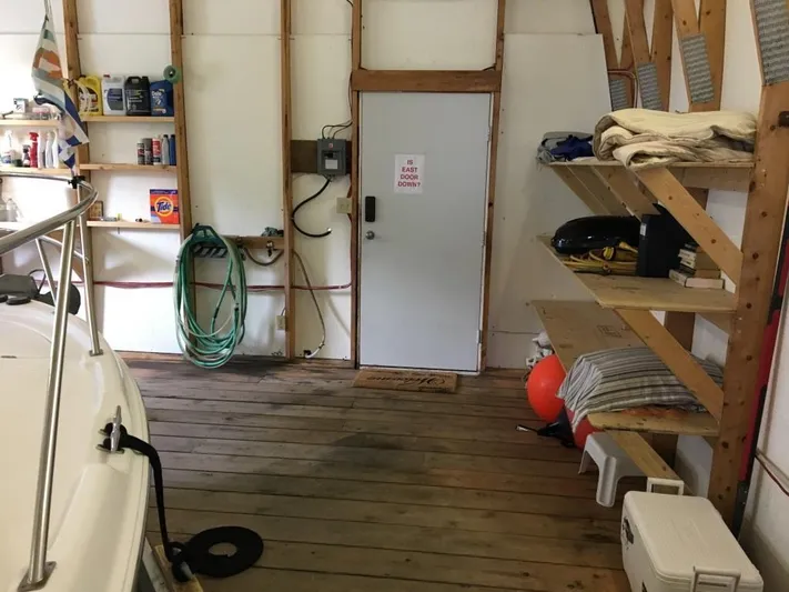 Carousel Yacht Photos Pics 