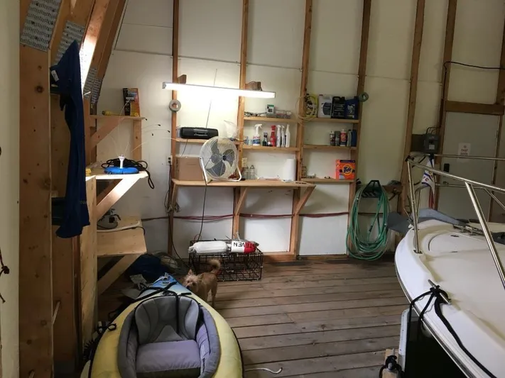 Carousel Yacht Photos Pics 