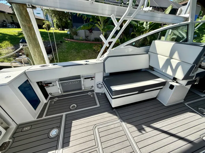  Yacht Photos Pics 2019 Blackfin 272 DC boat interior with sleek seating and modern design.