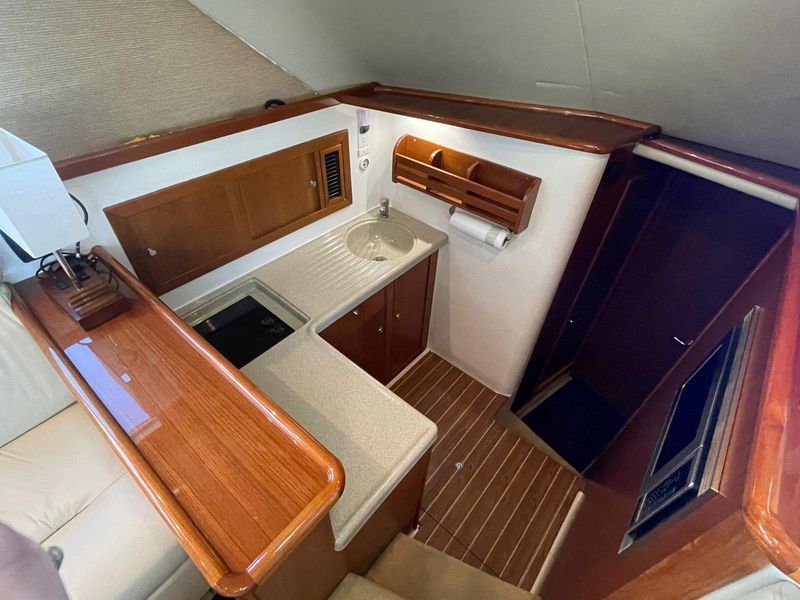 2006 Riviera 37 Flybridge