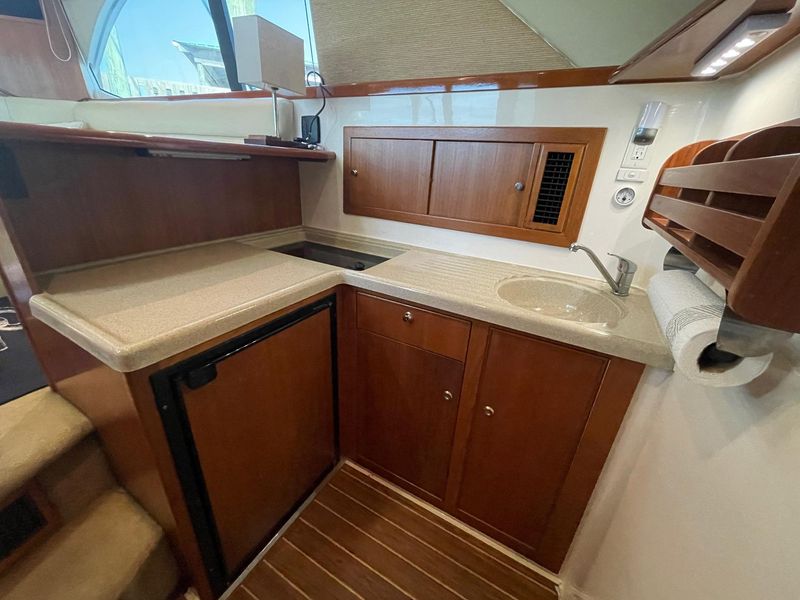 2006 Riviera 37 Flybridge