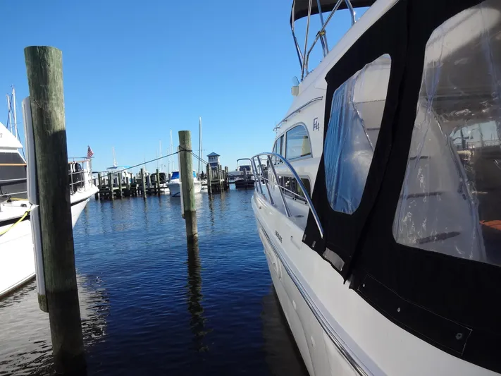 Xtra Cheez Yacht Photos Pics 