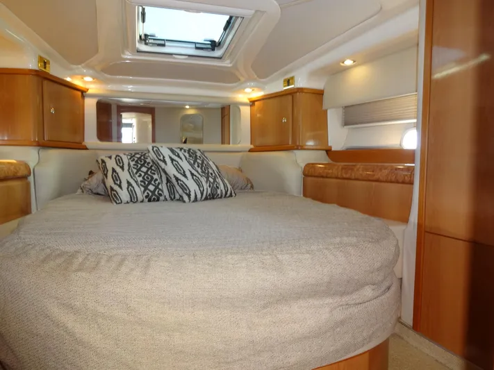 Xtra Cheez Yacht Photos Pics 