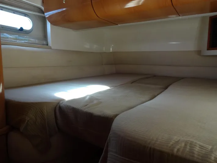 Xtra Cheez Yacht Photos Pics 