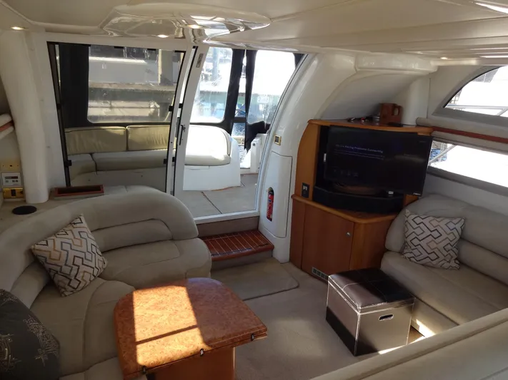 Xtra Cheez Yacht Photos Pics 