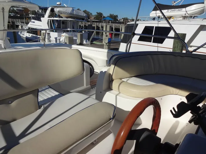 Xtra Cheez Yacht Photos Pics 