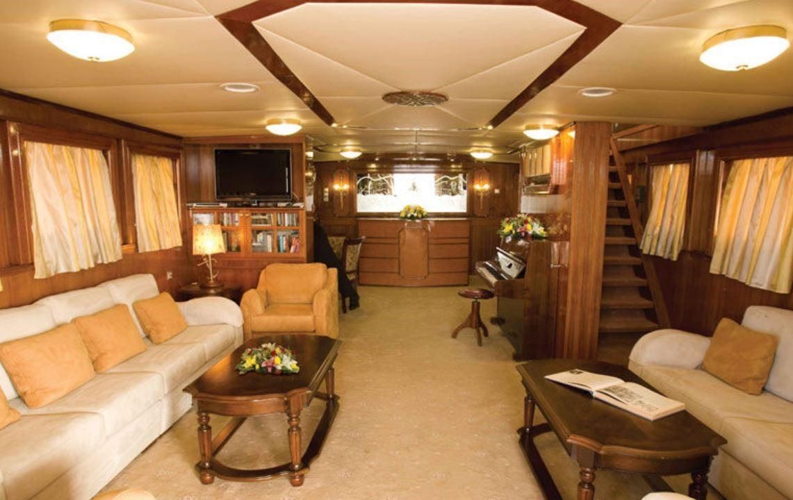 2008 Dutch Barge 124 