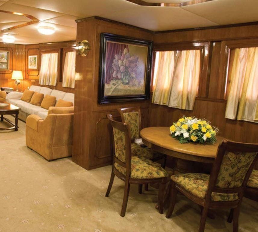 2008 Dutch Barge 124 
