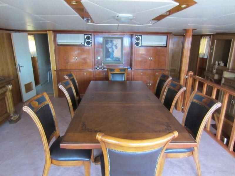 2008 Dutch Barge 124 