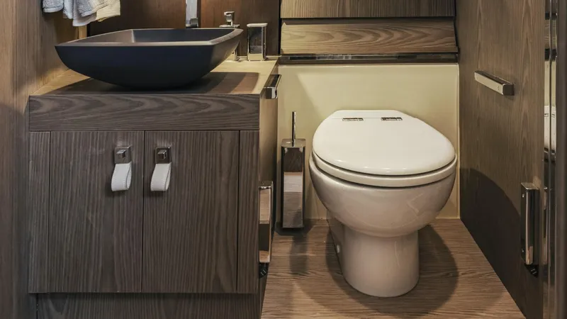  Yacht Photos Pics Invictus Yacht TT420S à vendre