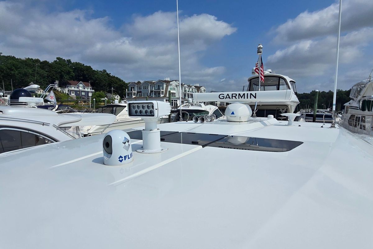 2021 Tiara Yachts 43 