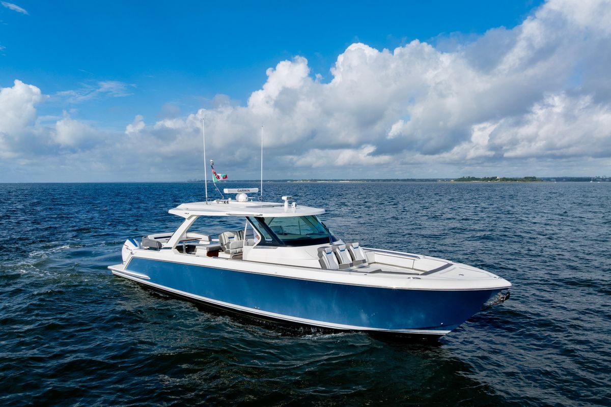 2021 Tiara Yachts 43 