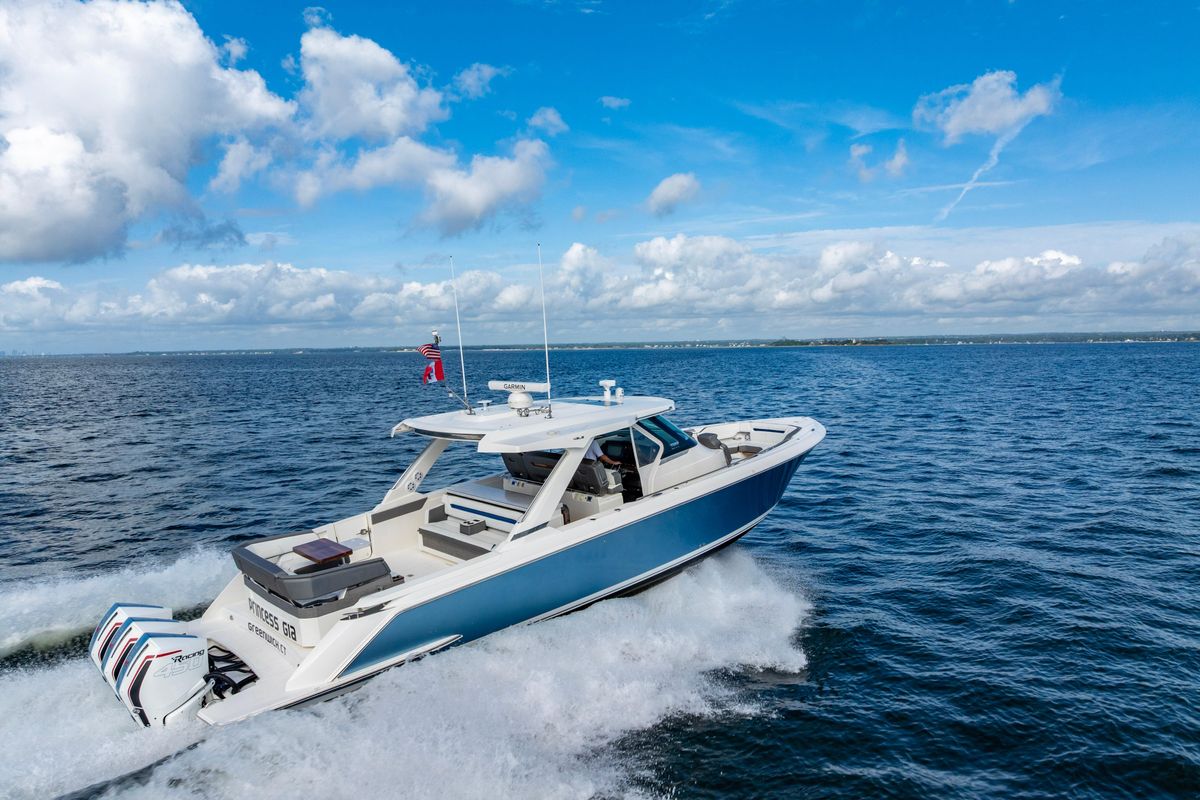 2021 Tiara Yachts 43 