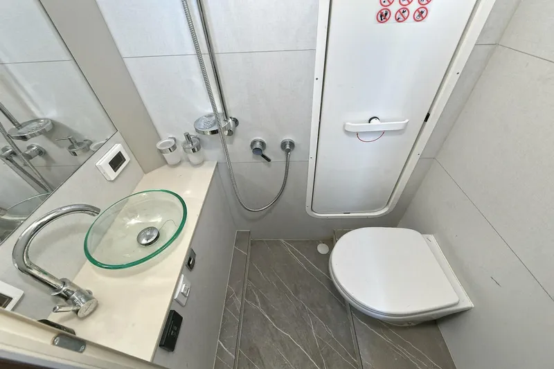  Yacht Photos Pics 2022 Absolute Navetta 58 - Image 77