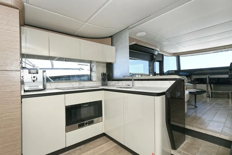  Yacht Photos Pics 2022 Absolute Navetta 58 - Image 22