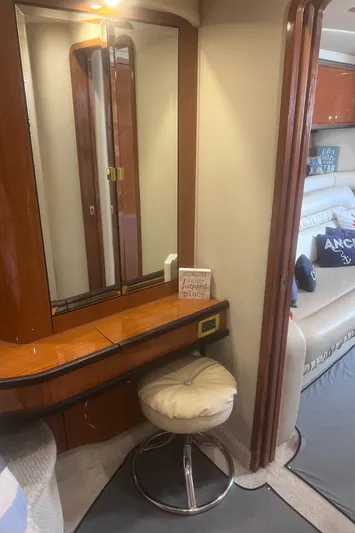 Phantom Yacht Photos Pics 