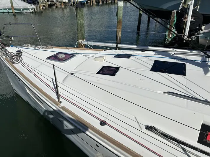 Callisto Yacht Photos Pics 
