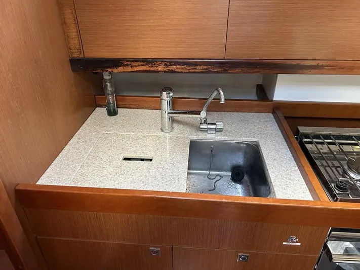 Callisto Yacht Photos Pics 