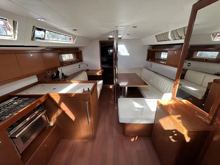 Callisto Yacht Photos Pics 