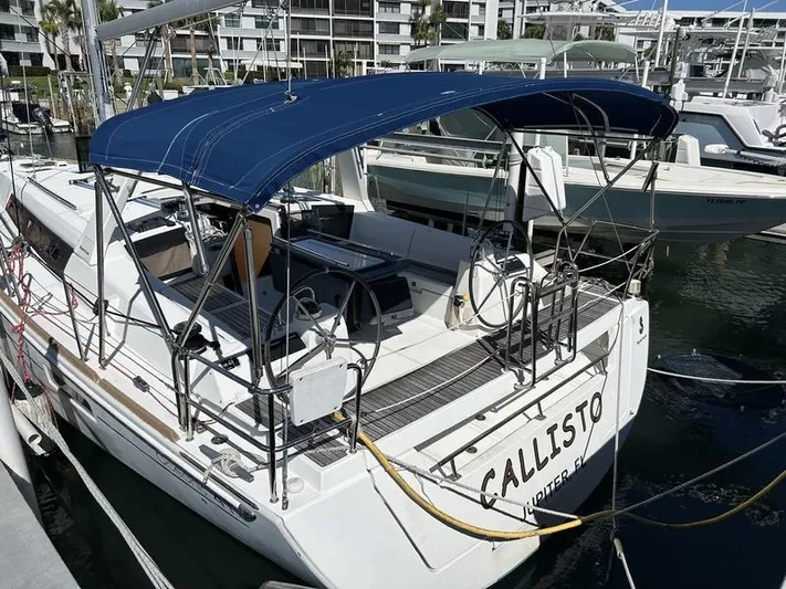 Callisto Yacht Photos Pics 