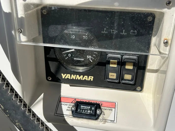 Callisto Yacht Photos Pics 