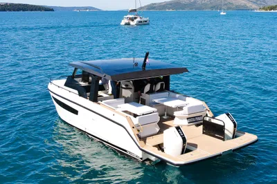 2024 Tesoro T38 power cat