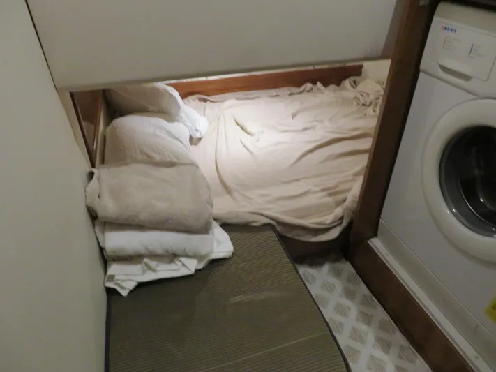 Banditore Yacht Photos Pics 