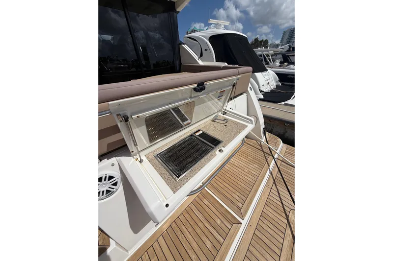 Tea Time III Yacht Photos Pics 2018 Sea Ray Fly 400 yacht with open outdoor kitchen on teak deck.