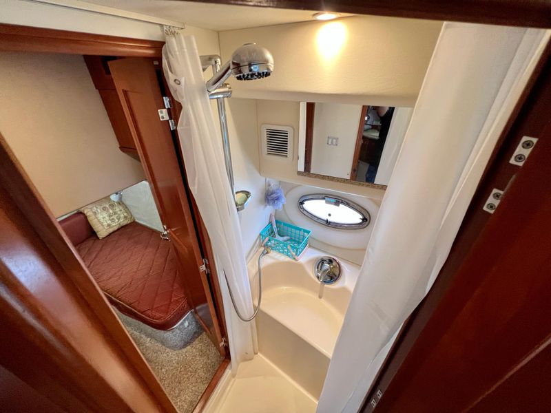 2006 Silverton 38 Sport Bridge