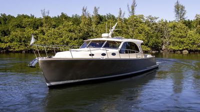 Yacht