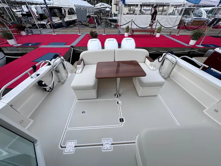 Further Yacht Photos Pics 