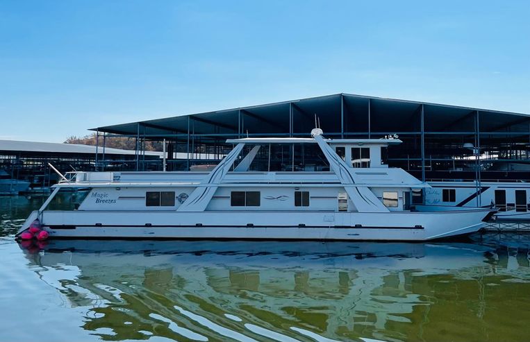 2002-94-stardust-cruisers-v-bow-pilothouse-cruiser