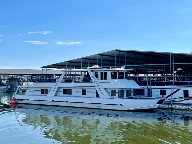 2002 Stardust Cruisers V-Bow Pilothouse Cruiser