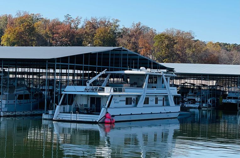 2002-94-stardust-cruisers-v-bow-pilothouse-cruiser