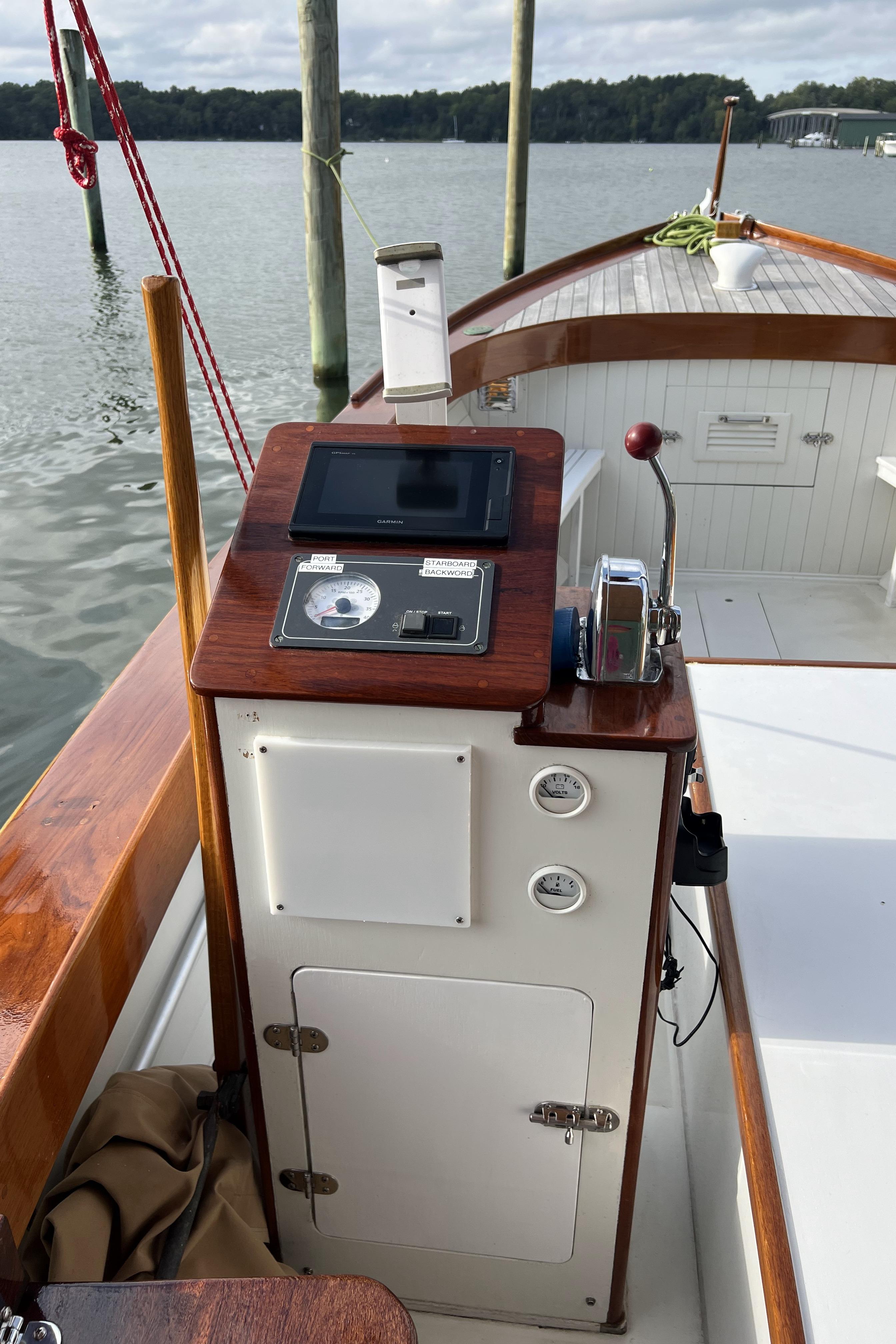 1954 Hinckley Restored Launch - Image 6