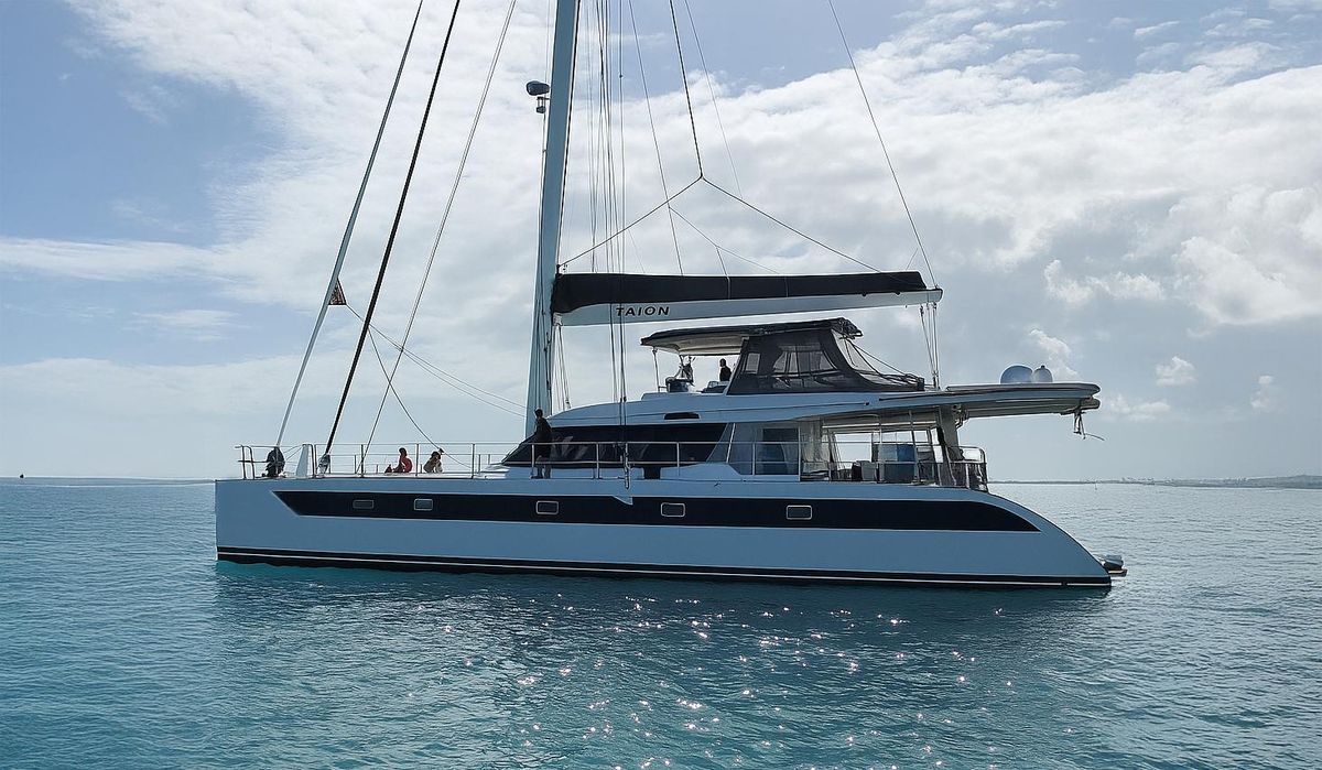 2011 Sunreef 62 