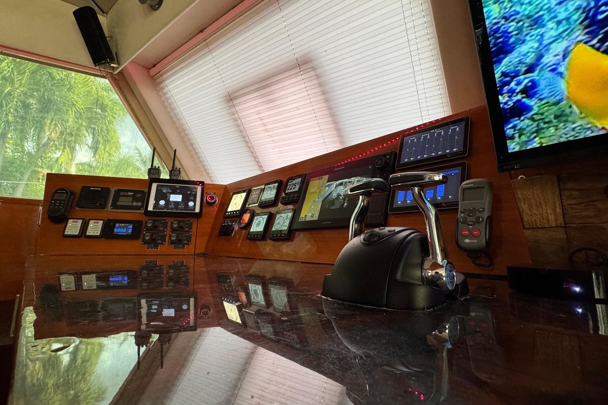 2011 Sunreef 62 