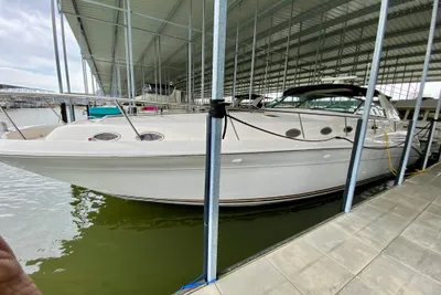 Sea Ray 450 Sundancer