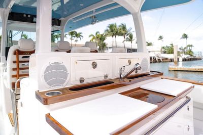 Yacht