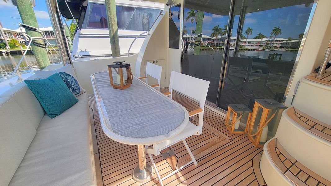 2007 Hampton 630
