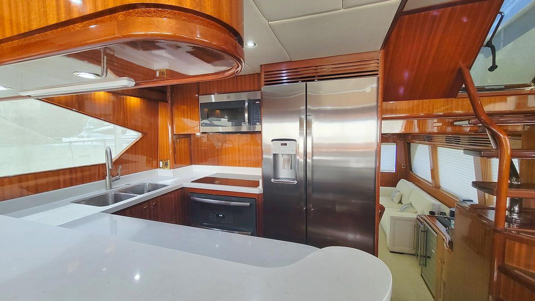 2007 Hampton 630