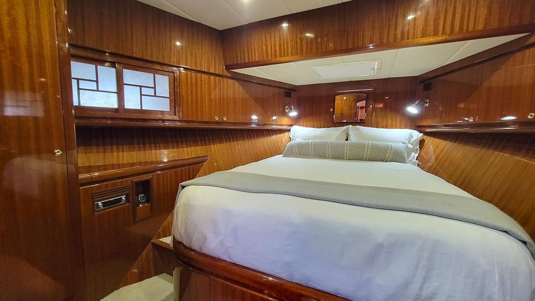 2007 Hampton 630