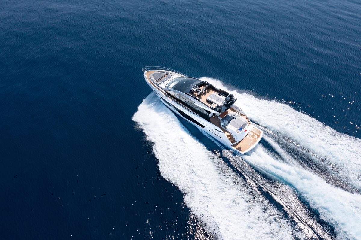 2021 Sunseeker 69 