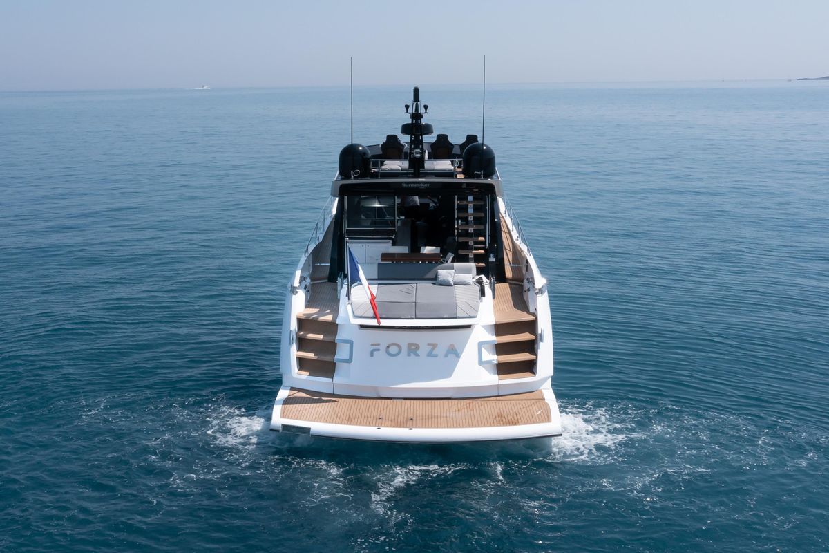 2021 Sunseeker 69 