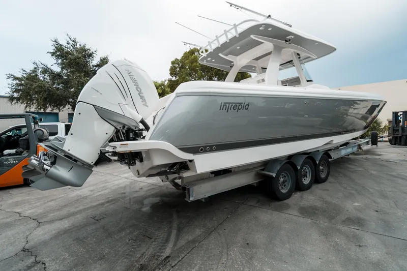 Tighten Up Yacht Photos Pics 2020 Intrepid 407 Panacea boat on trailer with Mercury outboard engines.