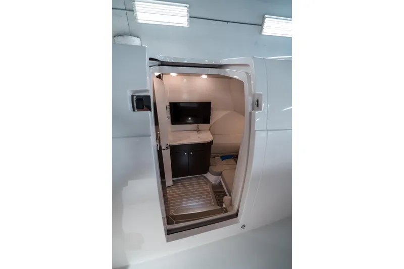 Tighten Up Yacht Photos Pics Interior cabin of 2020 Intrepid 407 Panacea boat with modern amenities.