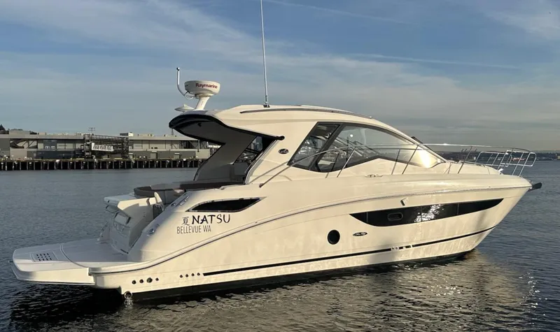 Natsu Yacht Photos Pics 