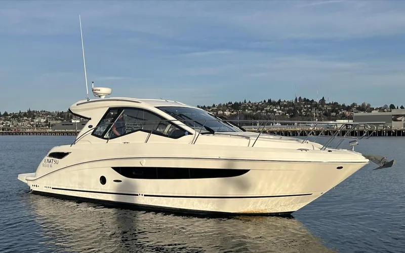 Natsu Yacht Photos Pics 