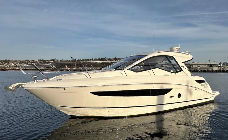 Natsu Yacht Photos Pics 